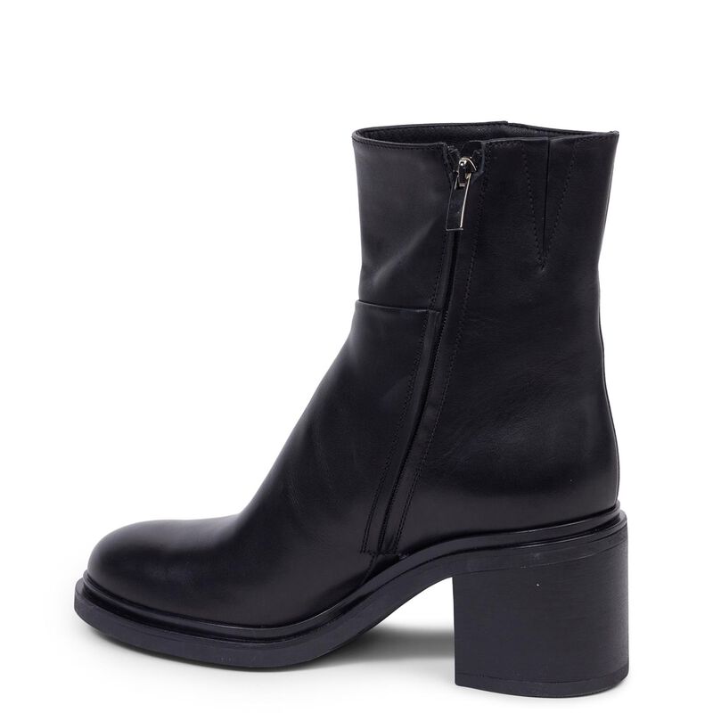 Kathryn Wilson Sylvie Boot image number 2